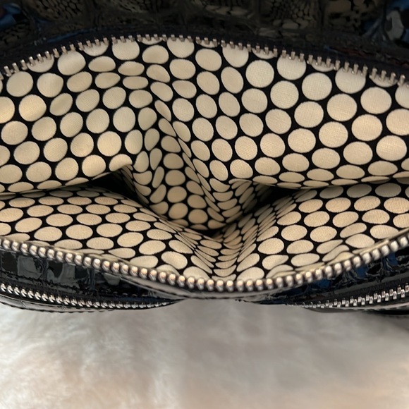 Brighton GoGo Crossbody Blk/Blk Croco - Picture 6 of 15